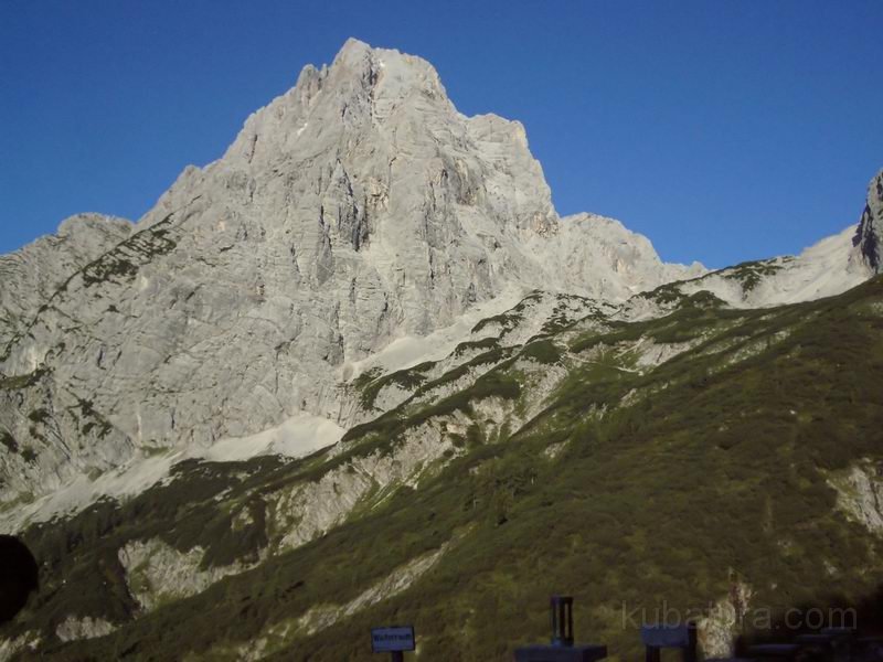 img002.jpg
